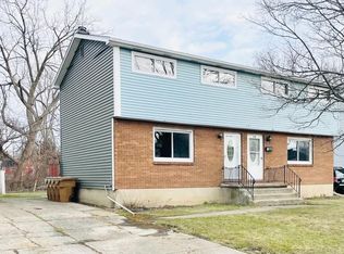 48 Creekside Dr, Cheektowaga, NY
