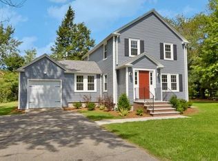 79 Hartwell Rd, Bedford, MA 01730