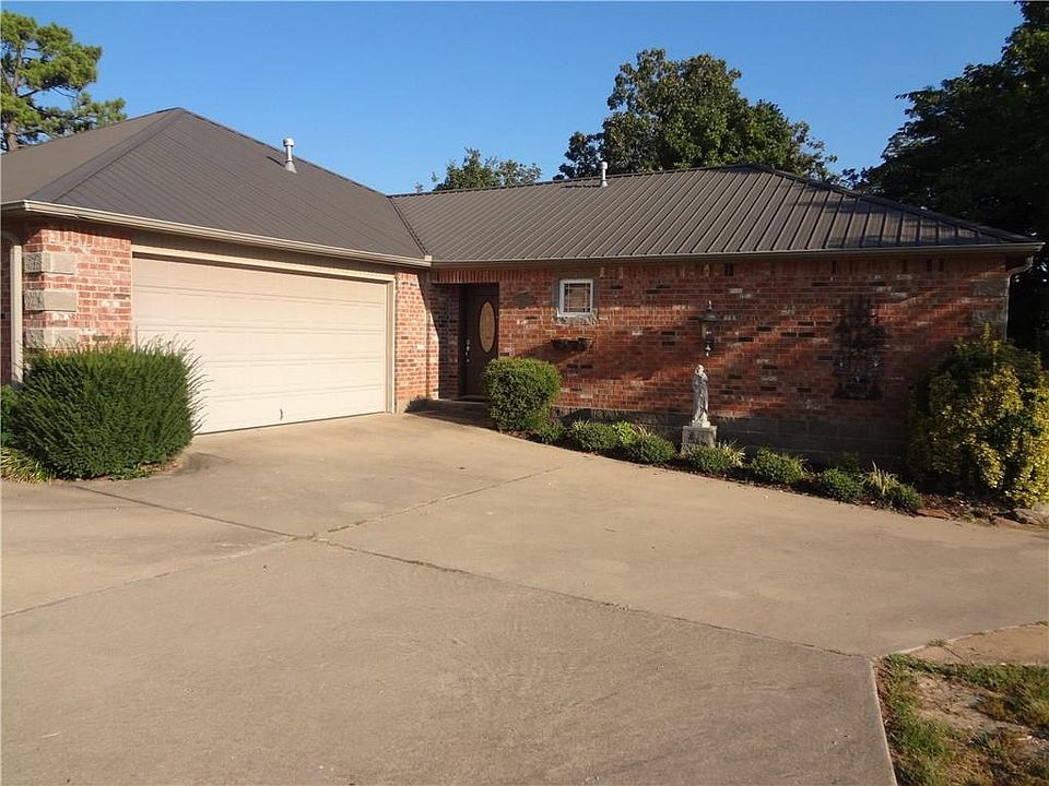 1st image of 2495 N Jeremiah Pl