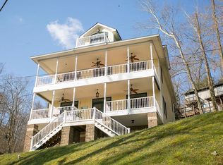 13 Delrose Dr, Morgantown, WV