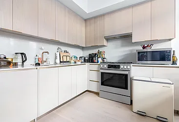 Rented by New York Casas Ltd.