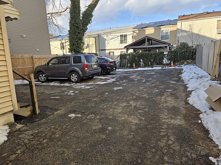 161 16th Ave #2 — Photo 12