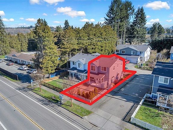 2nd image of 15083 179th Ave SE #8