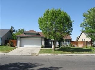 4261 Portland Ave, Palmdale, CA 93552
