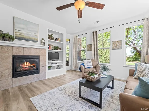 2210 S Vaughn Way #101, Aurora, CO 80014