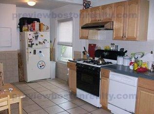 93 Williston Rd #QT1, Brookline, MA 02445