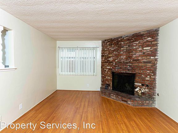 2nd image of 322 E Live Oak St APT C