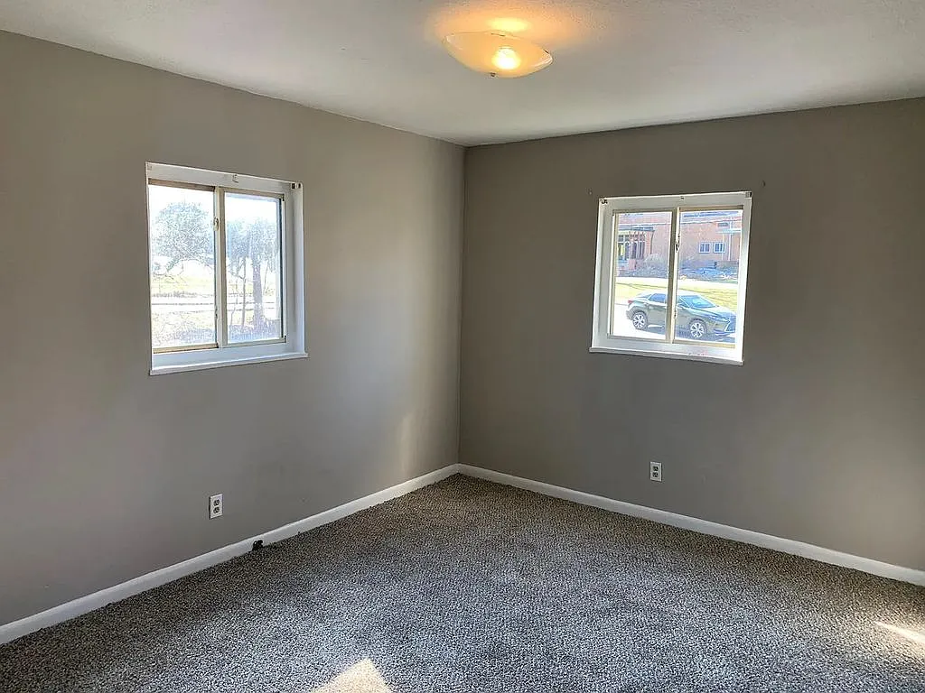 1 bed, 700 sqft, $850 — Photo 2