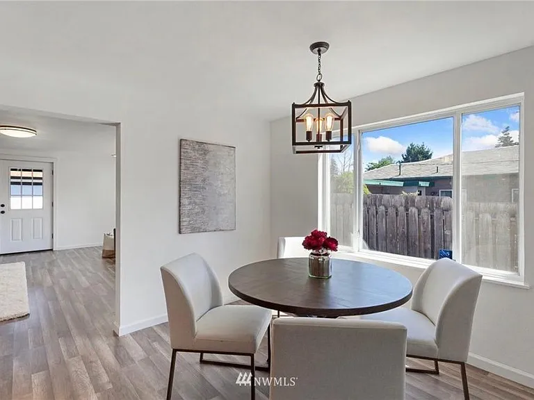 1014 SW 126th St — Photo 6