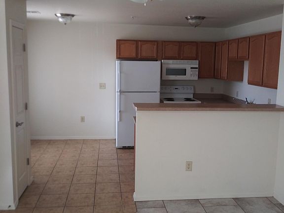 4th image of 2300 Stern Dr APT 108