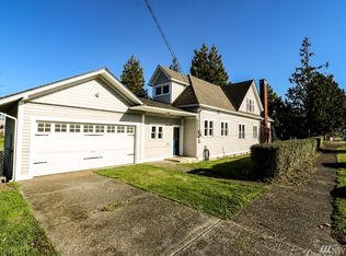 624 5th St, Hoquiam, WA 98550