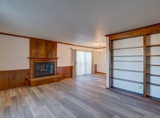 21 Coronado Ct, Madison, WI 53705