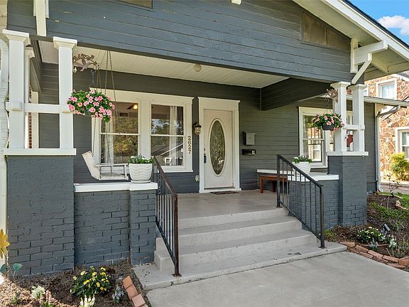 2nd image of 2627 Fort Ave