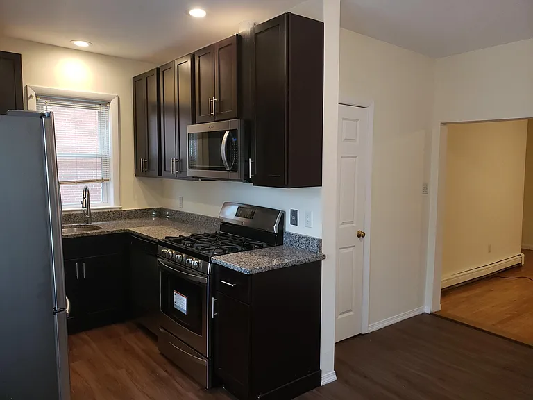 39 Orleans St #1 — Photo 2