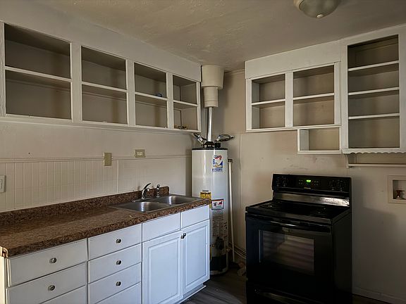 2nd image of 1244 Midway Ct