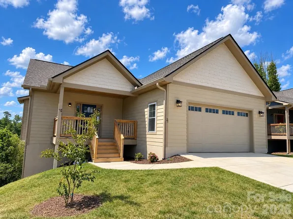 21 Sandstone Dr, Weaverville, NC 28787