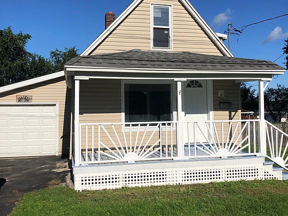 2nd image of 50 Myers Ave