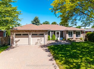 922 Playfair Rd, Midland, ON L4R 4X8
