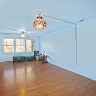 5th image of 361 Franklin St APT 22