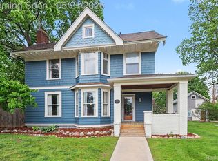 95 Dennison St, Oxford, MI 48371