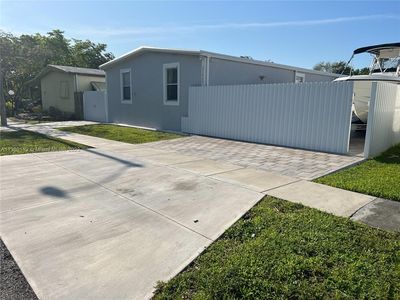 21420 NW 3rd Pl, Pembroke Pines, FL, 33029