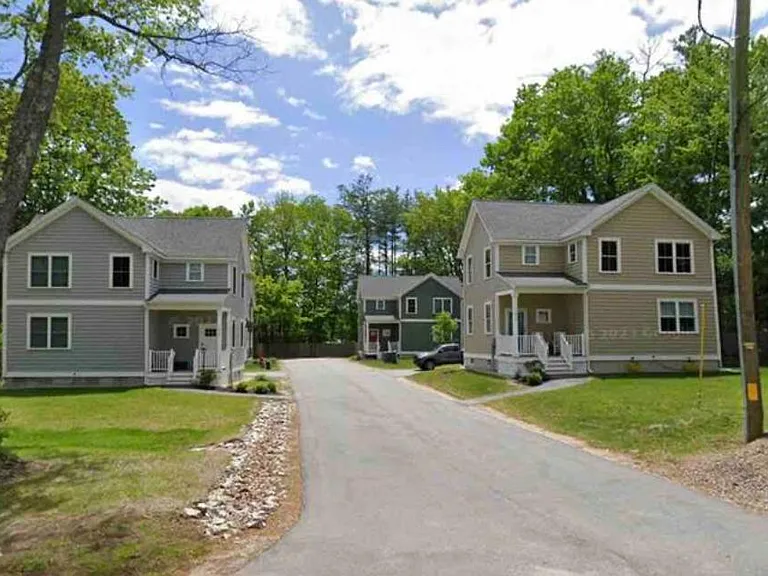 152 Mast Rd — Photo 2