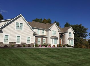 6916 Jillian Rise, Victor, NY 14564