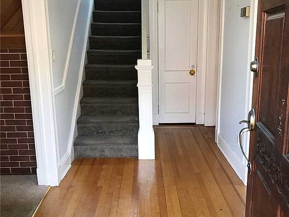 5th image of 48 Davison Pl