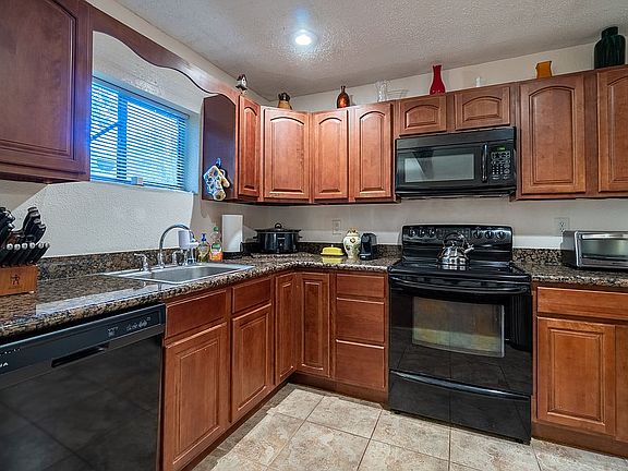 4th image of 10722 La Placida Dr #9-B1