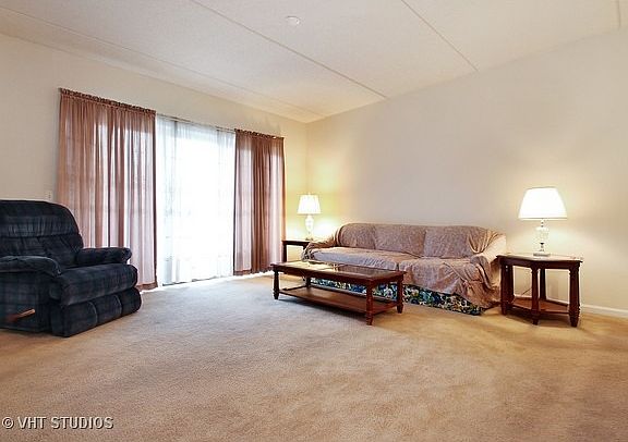 3rd image of 8727 W Bryn Mawr Ave APT 303