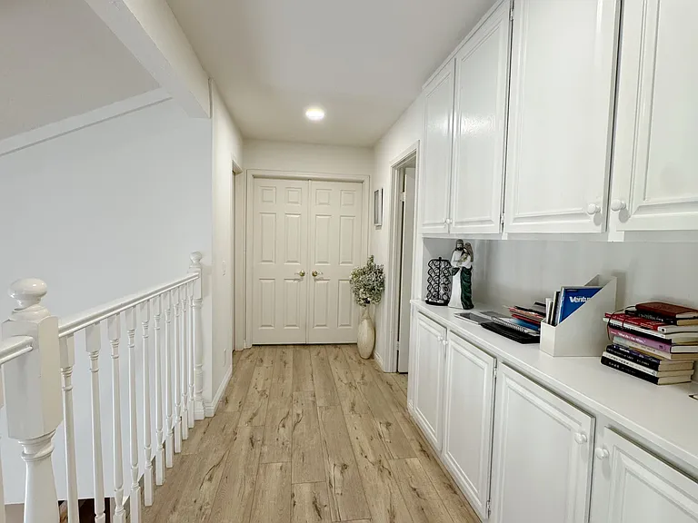 60 Monticello — Photo 16