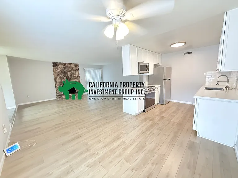5422 Marconi Ave #5422 — Photo 5