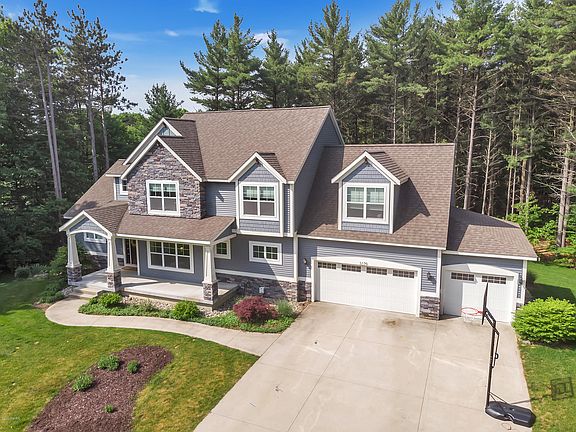 3rd image of 3379 Palmer Dr