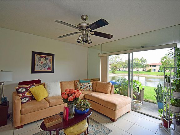 5th image of 9942 Twin Lakes Drive #7-F