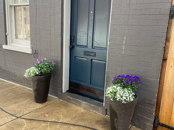 5th image of 115 S Alfred St #1