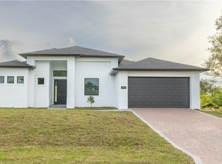 4111 10th St SW, Lehigh Acres, FL 33976