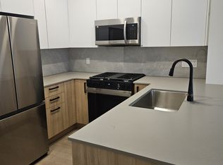 8230 208b St, Langley, BC V2Y0G3