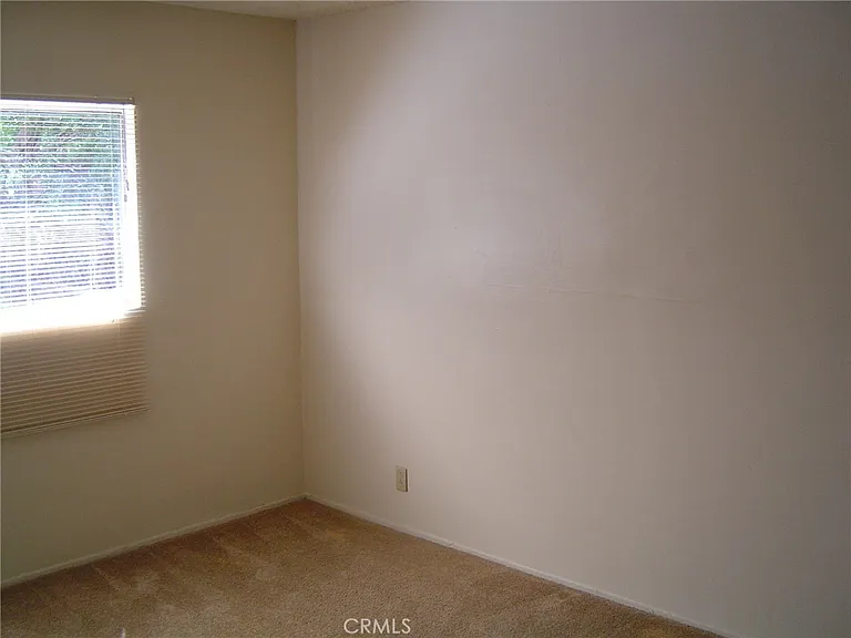 5054 Hill Pl — Photo 6