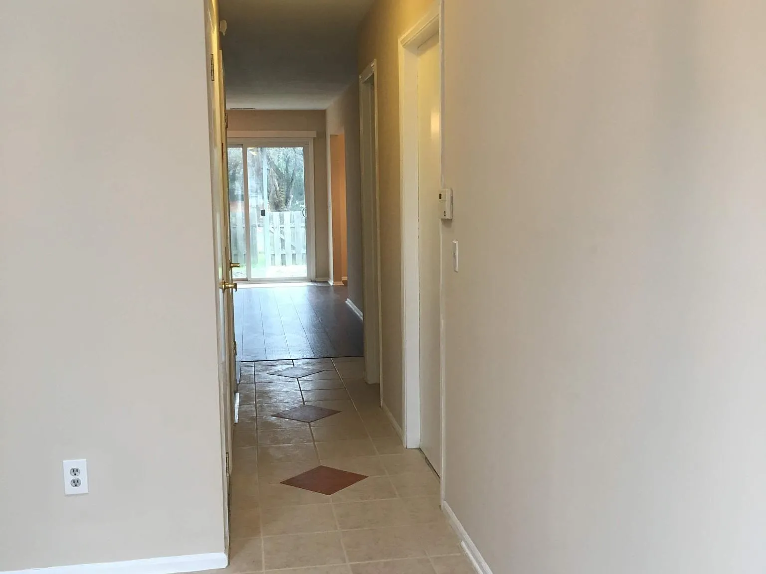 11 Carob Ct — Photo 2