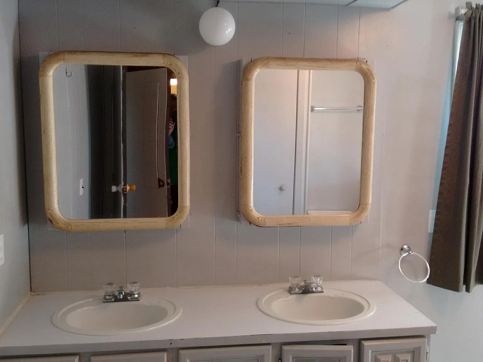 3 bed, 1600 sqft, $975 — Photo 4