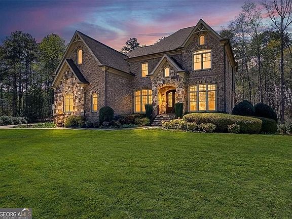 3rd image of 1485 White Rose Ct NW