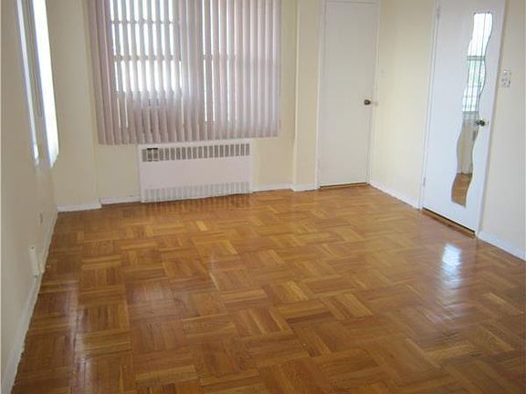 5th image of 11045 Queens Blvd APT 504