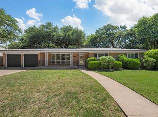 2417 Wooded Acres Dr, Waco, TX 76710