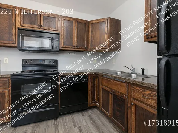 1225 N Jefferson Ave, Springfield, MO