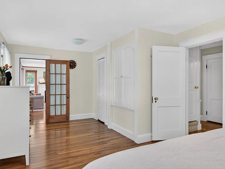 288 Auburndale Ave #2 — Photo 19