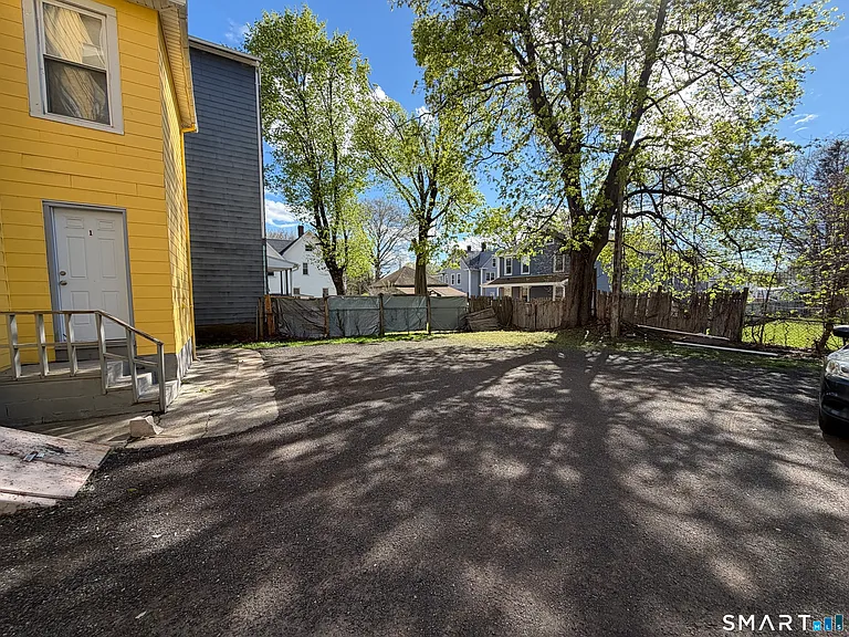 96 Franklin St #2 — Photo 6