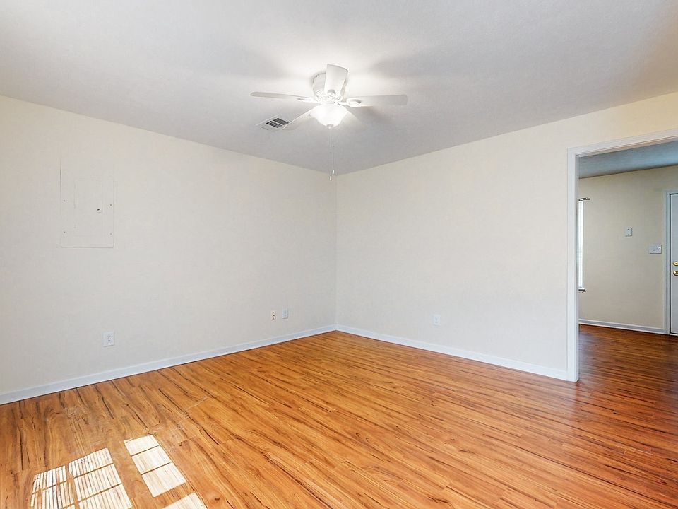 139 Gail St, Oak Grove, KY 42262 Zillow