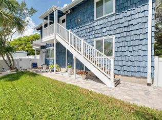 201 7th St, St Augustine, FL 32080