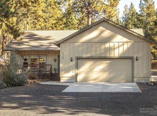60180 Turquoise Rd, Bend, OR 97702