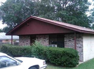406 W Paschal St, Troup, TX 75789
